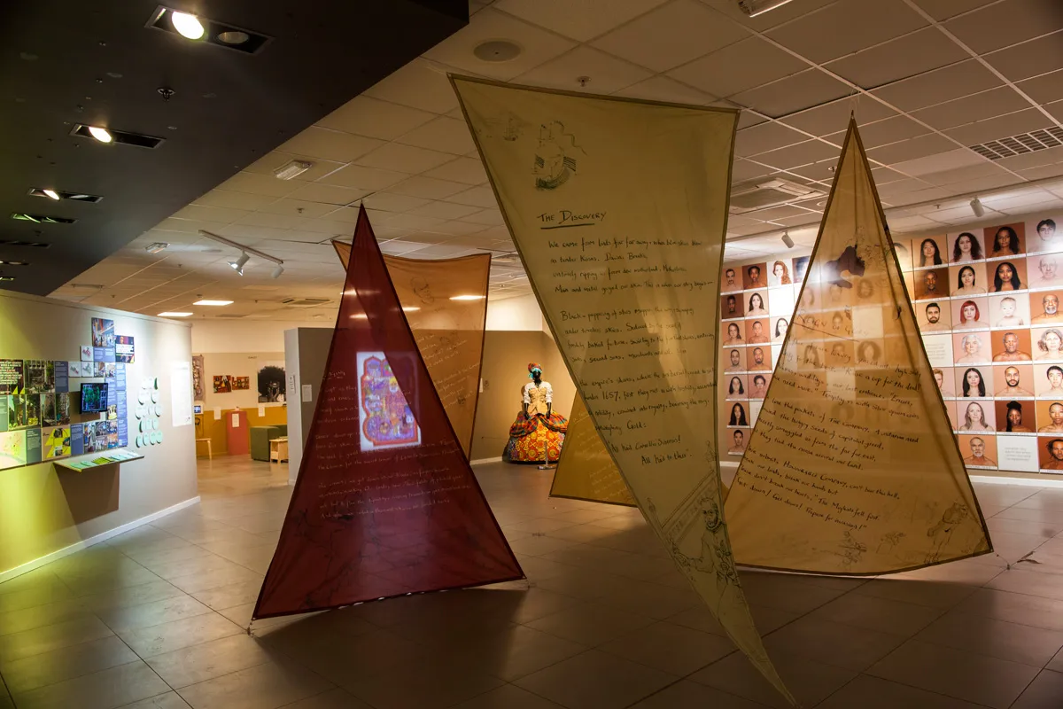 All-Our-Stories-Migration-and-the-Making-of-Britain-at-the-Migration-Museum-(Photo_-Elzbieta-Piekacz)-25