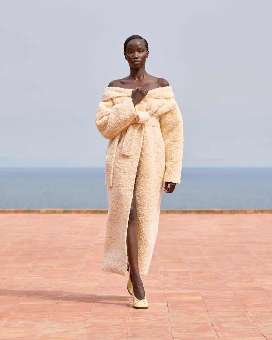 Jacquemus-La-Casa-1.jpg
