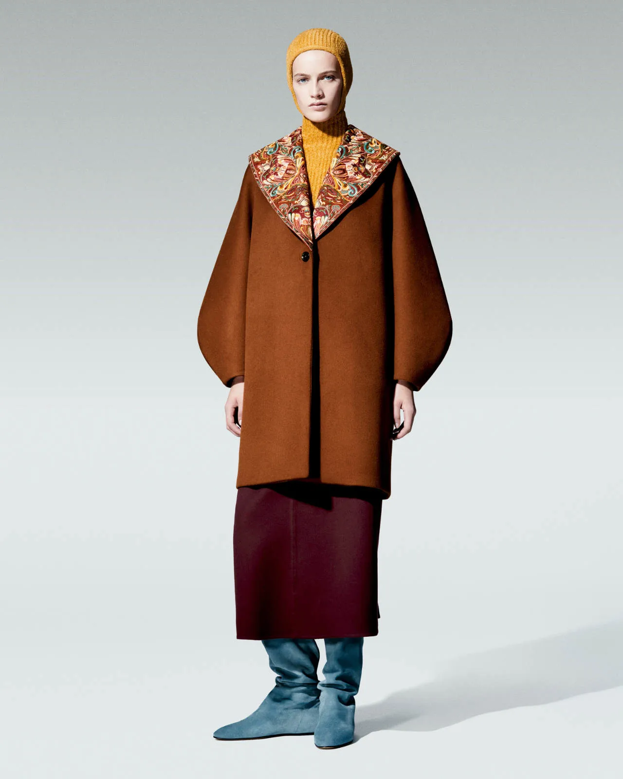 Loro_Piana_Fall_Winter_2026-2027_Womens_Collection_Look_12