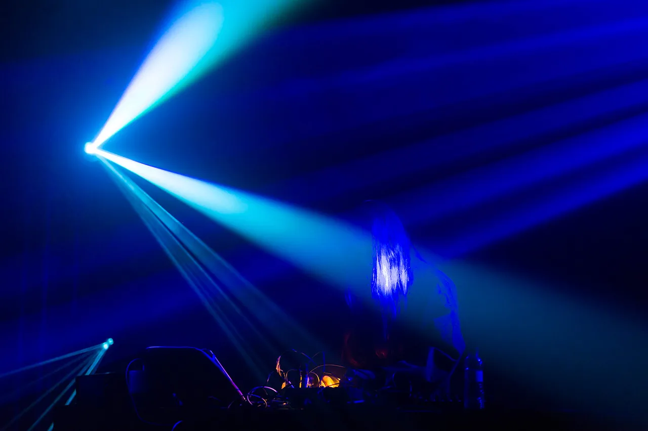 Mutek 9