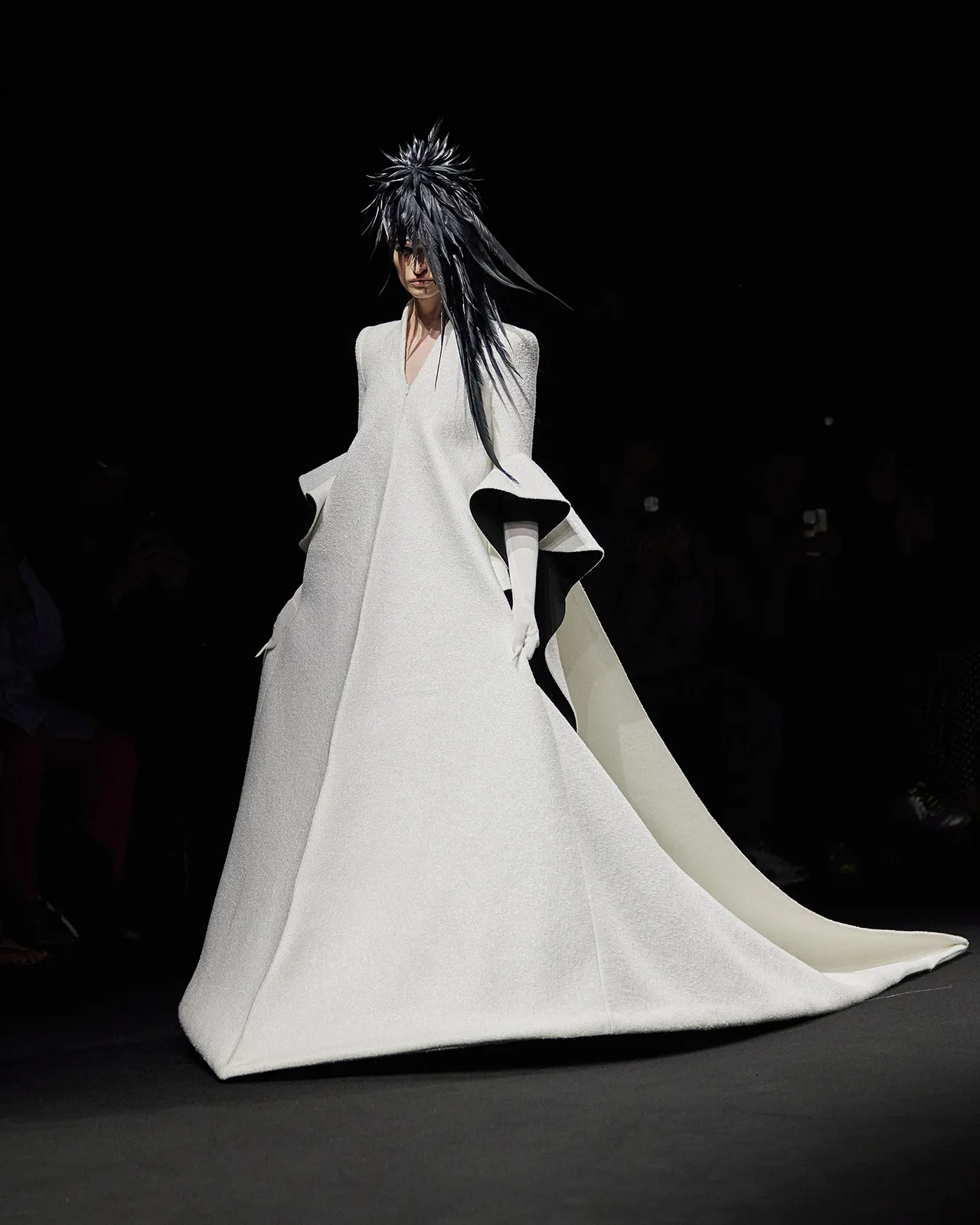 Robert_Wun_Fall-Winter_2025_Couture_16