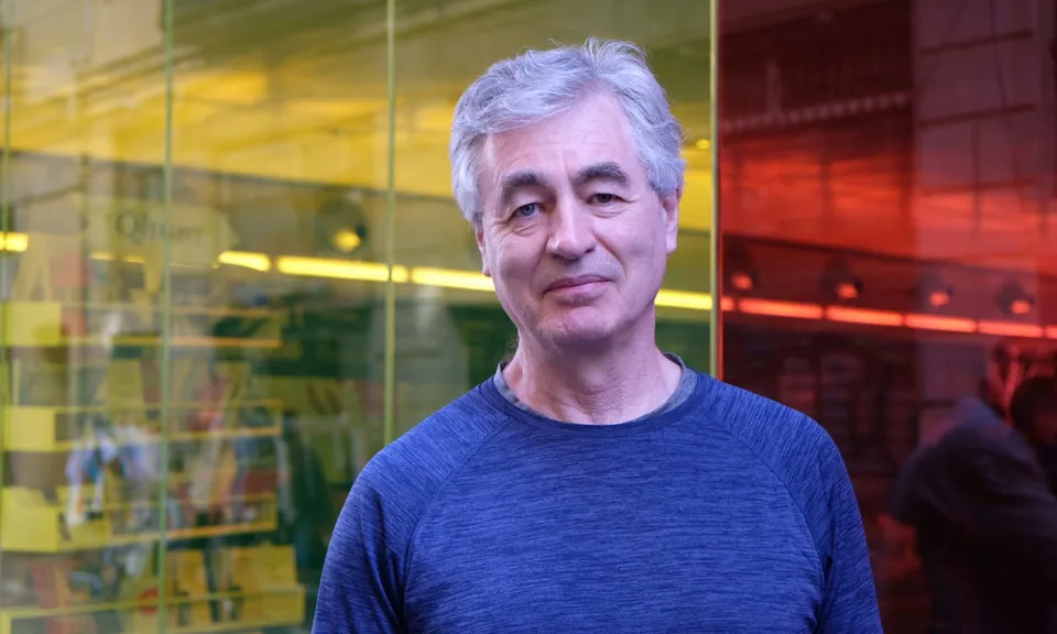 Steve James