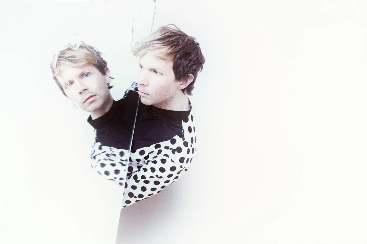 Eliotleehazel Metalmagazine1