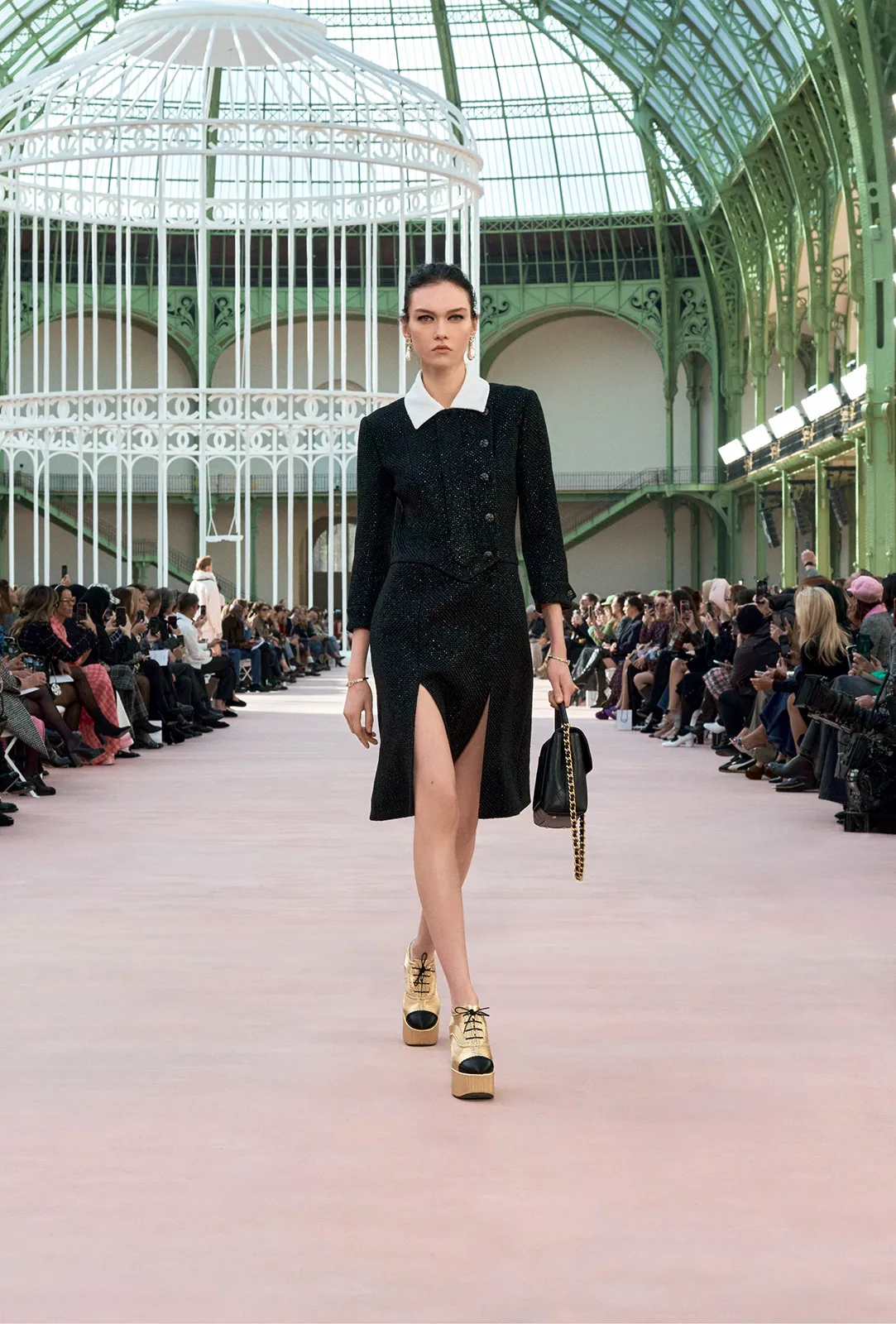 metal-chanel-ss-25-7