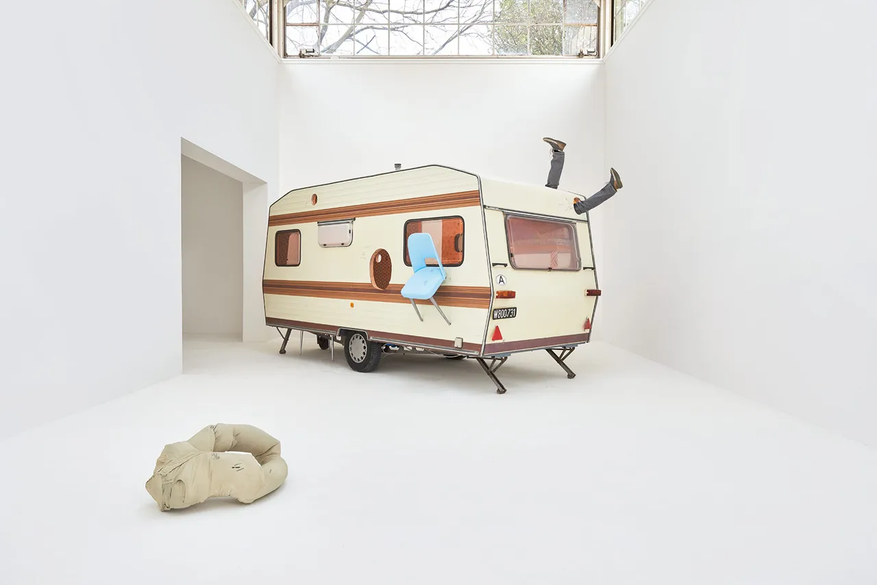 Erwin Wurm Metalmagazine 2