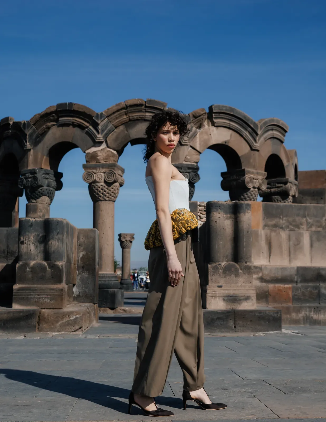 metal-yerevan-fashion-week-2026-ruzane-02