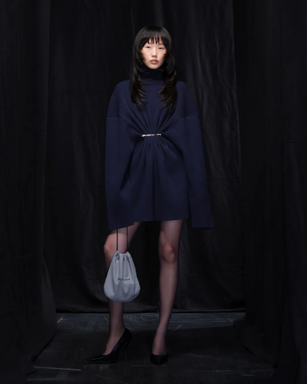 BALENCIAGA-WINTER-25-LOOK-39_PENG