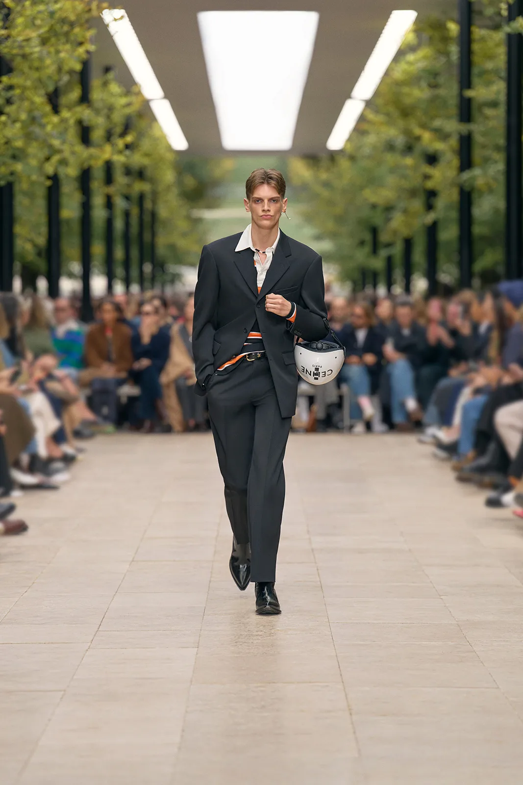 Celine-S26-look-30