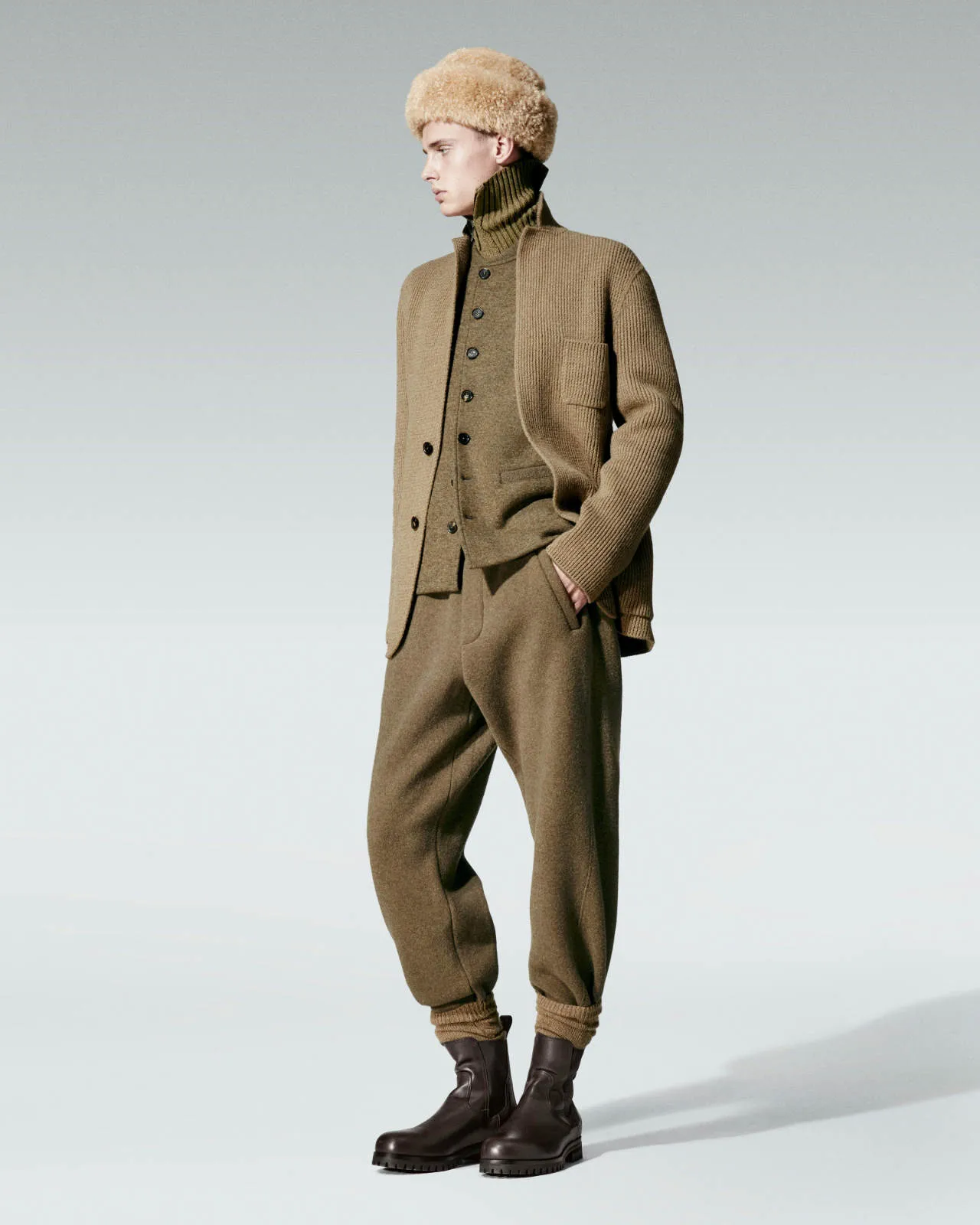 Loro_Piana_Fall_Winter_2026-2027_Mens_Collection_Look_7