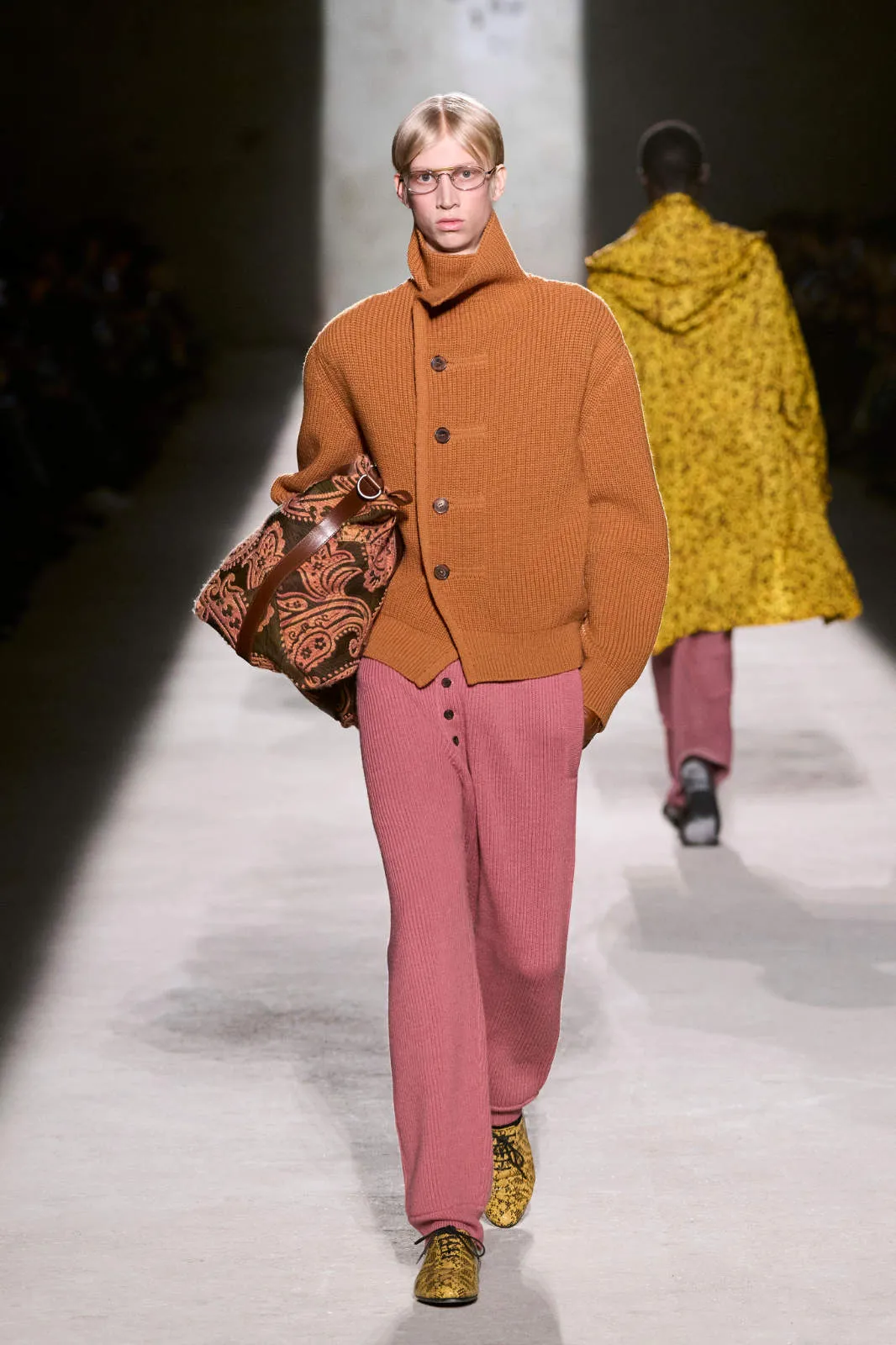 DRIES_VAN_NOTEN_FW26_2732x4098_LOOK_25
