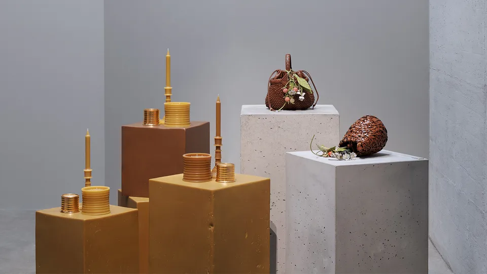 Loewe Teapots