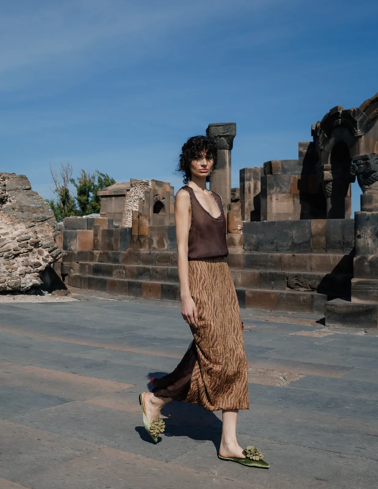 metal-yerevan-fashion-week-2026-ruzane-07