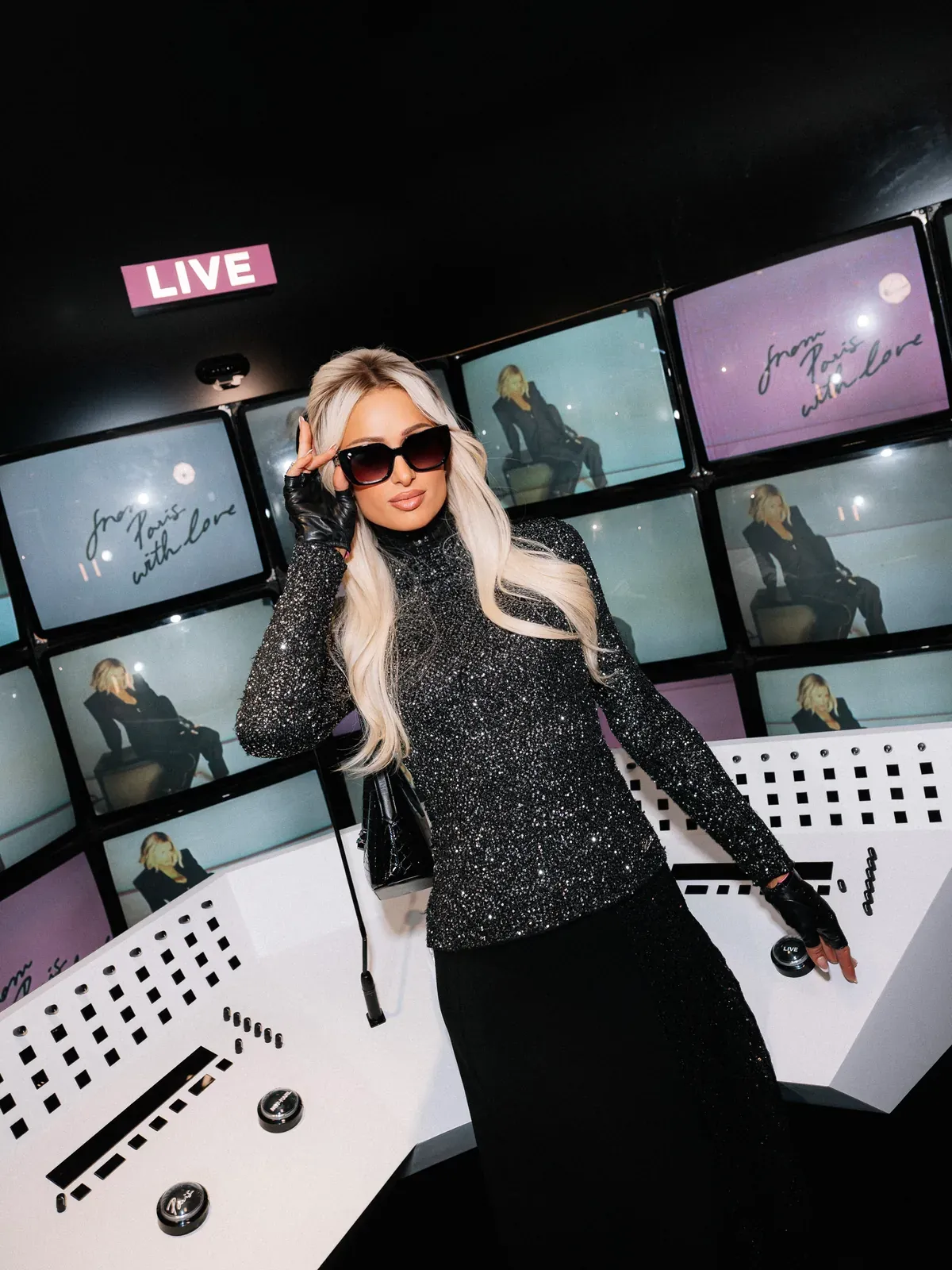 metal-karl-lagerfeld-01