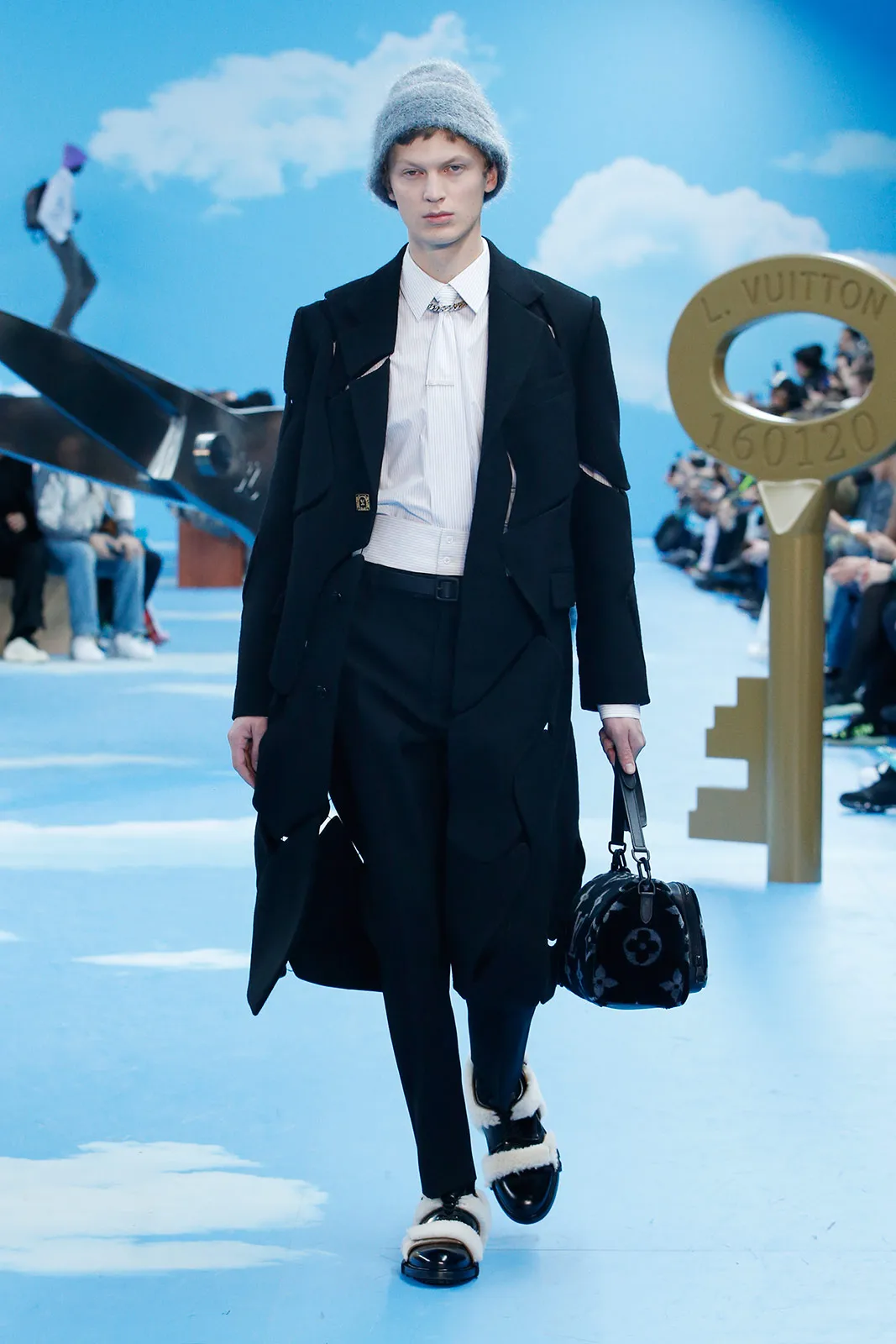 Louis Vuitton F W20 Metalmagazine 17