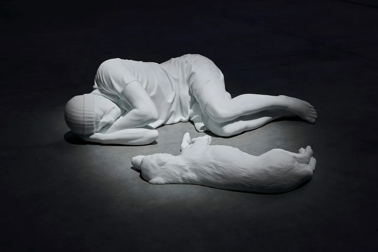 Maurizio Cattelan 6
