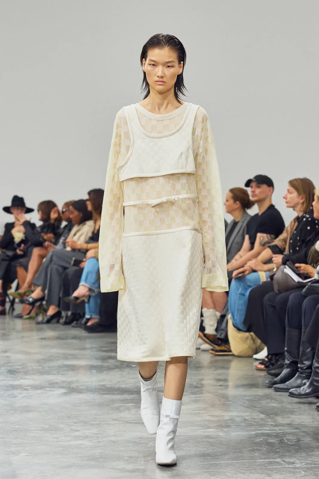 metal-courreges-04.webp