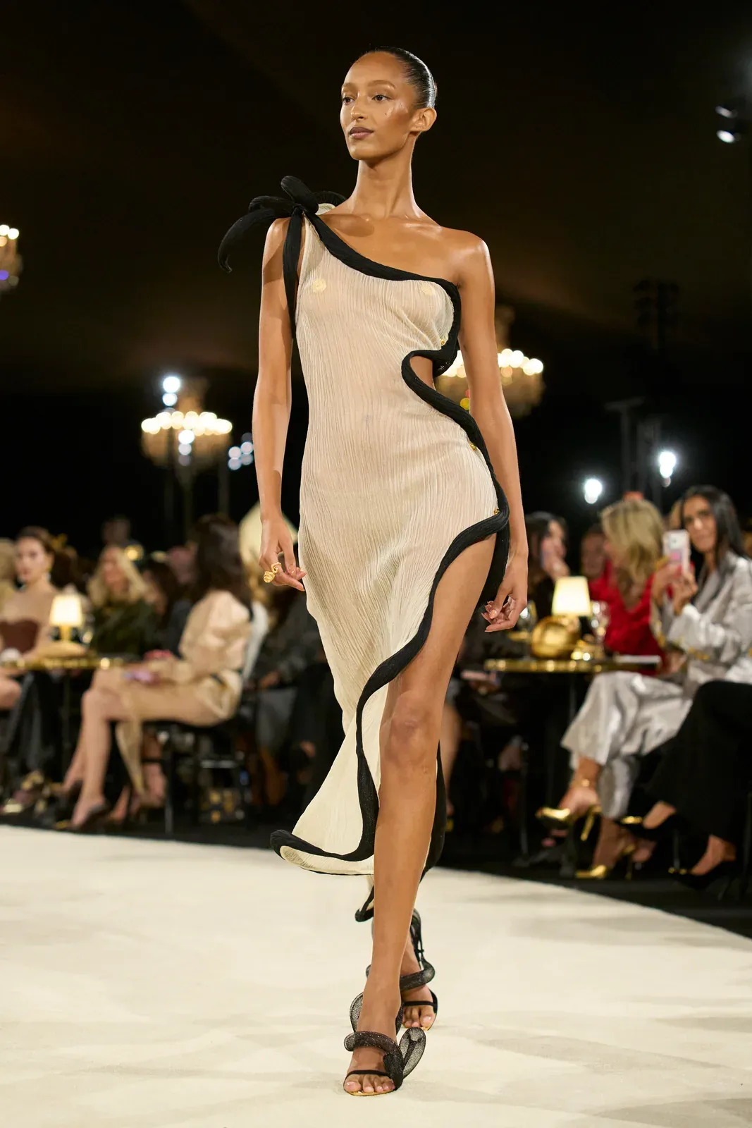 metal-schiaparelli-ss27-30