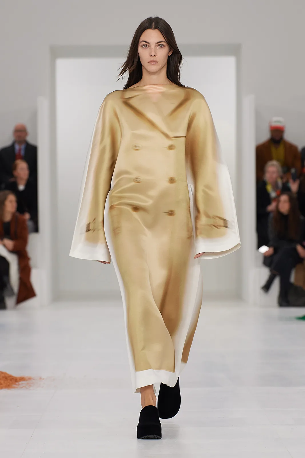 Loewe F W23 Ww Show Runway Look 41