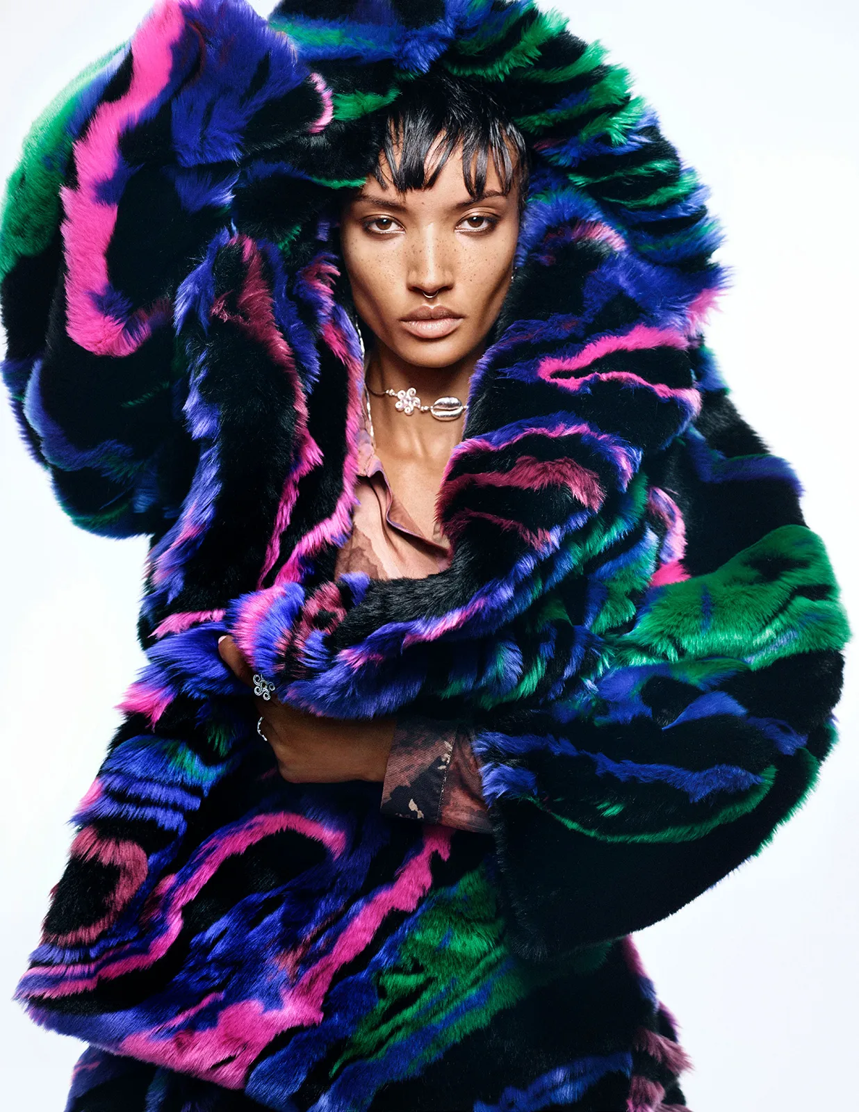 Desigual F W23 Campaign Extraordinary 4