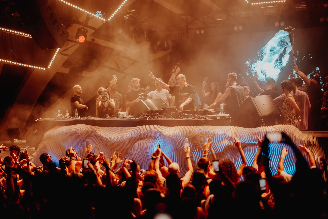 S24_Adam_Beyer_by_DinoNinkovic