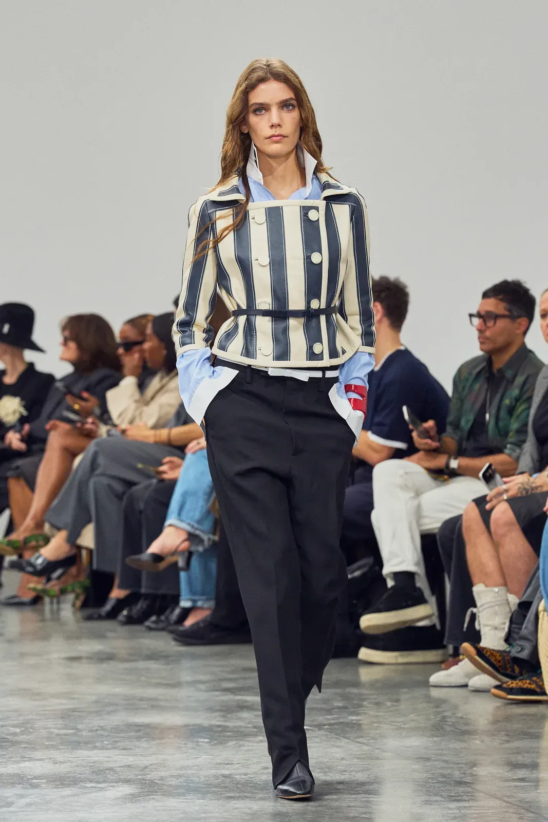 metal-courreges-09.webp