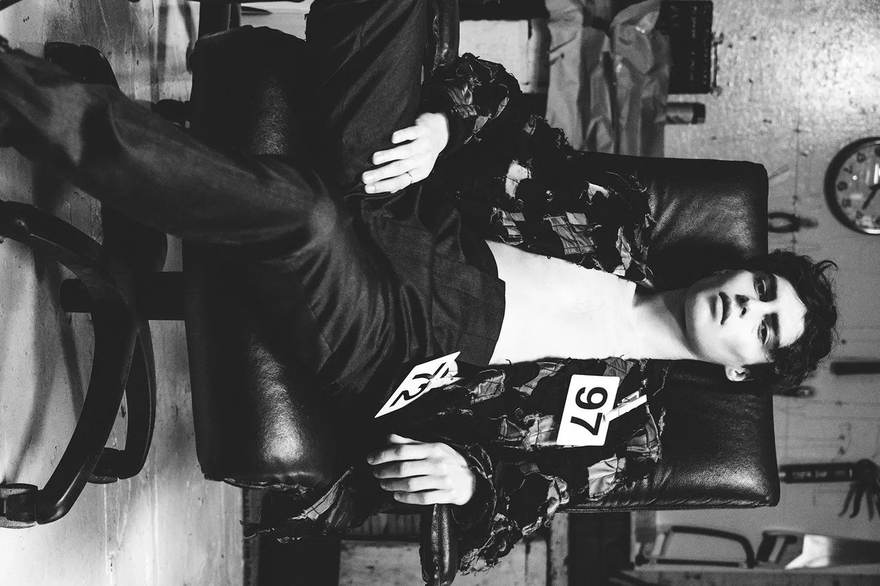 Frederic Bast in Masha Mombelli Metalmagazine 23