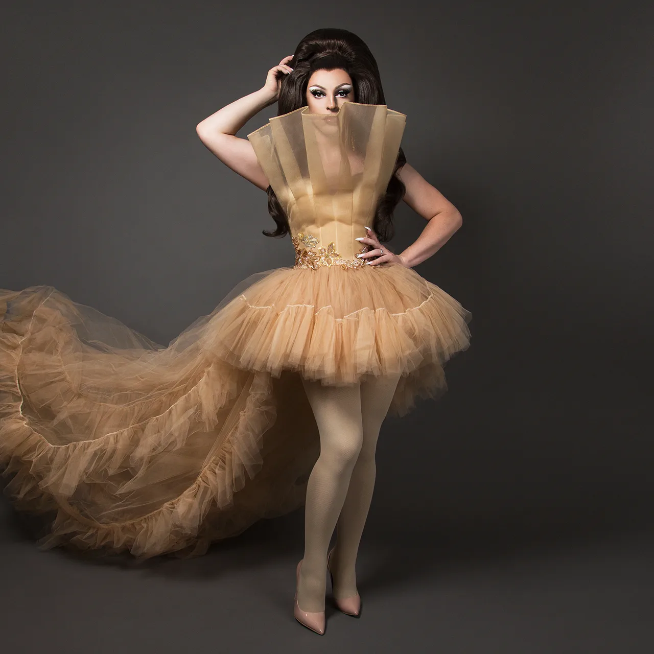 Miz Cracker 19
