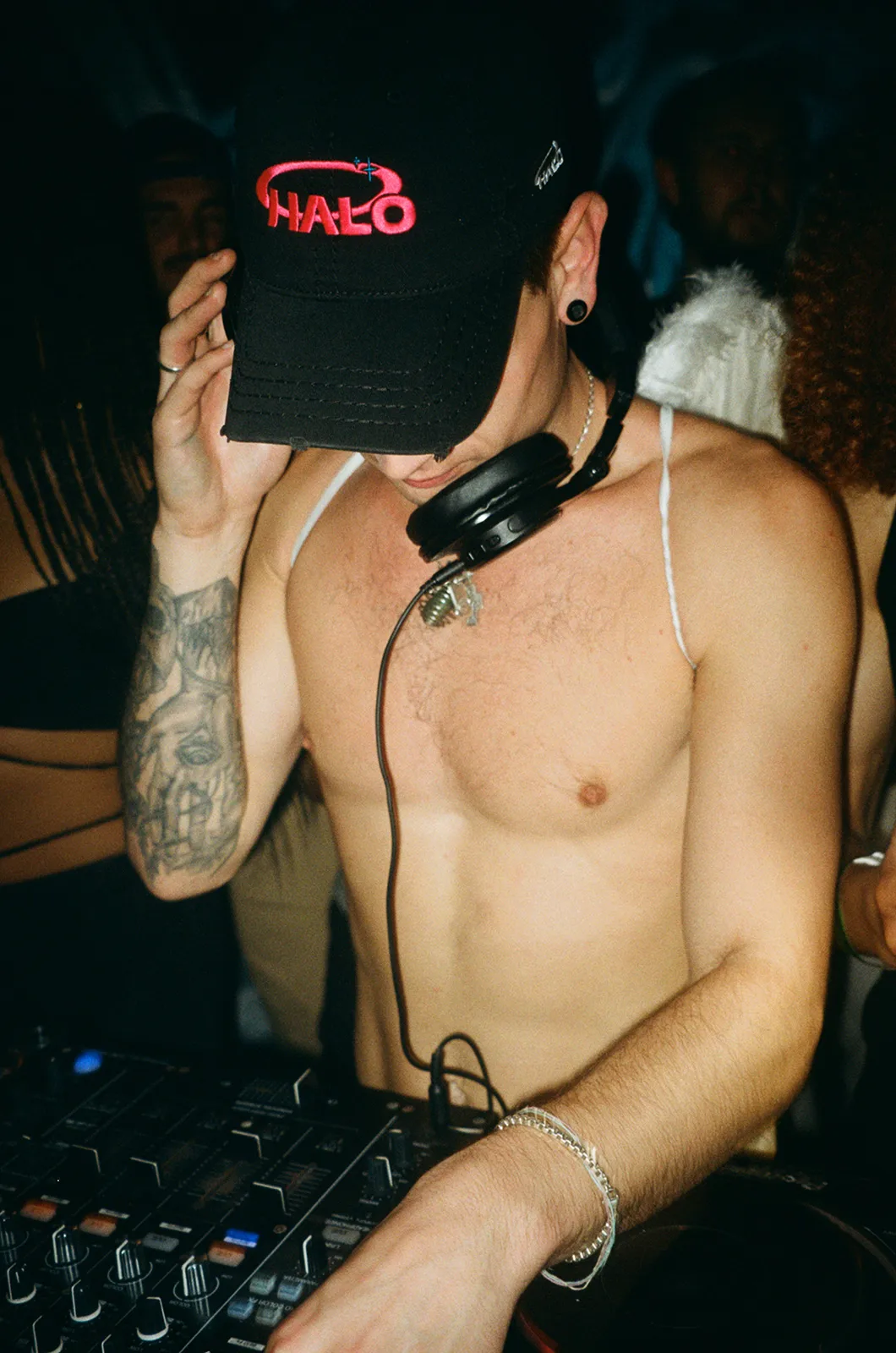Halo Club 25