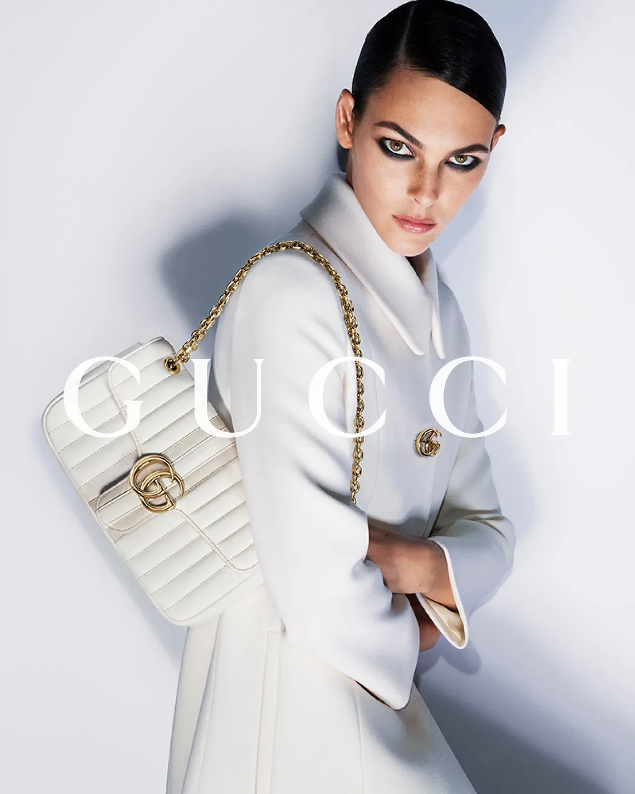 metal-gucci-beauty-and-the-bag-02