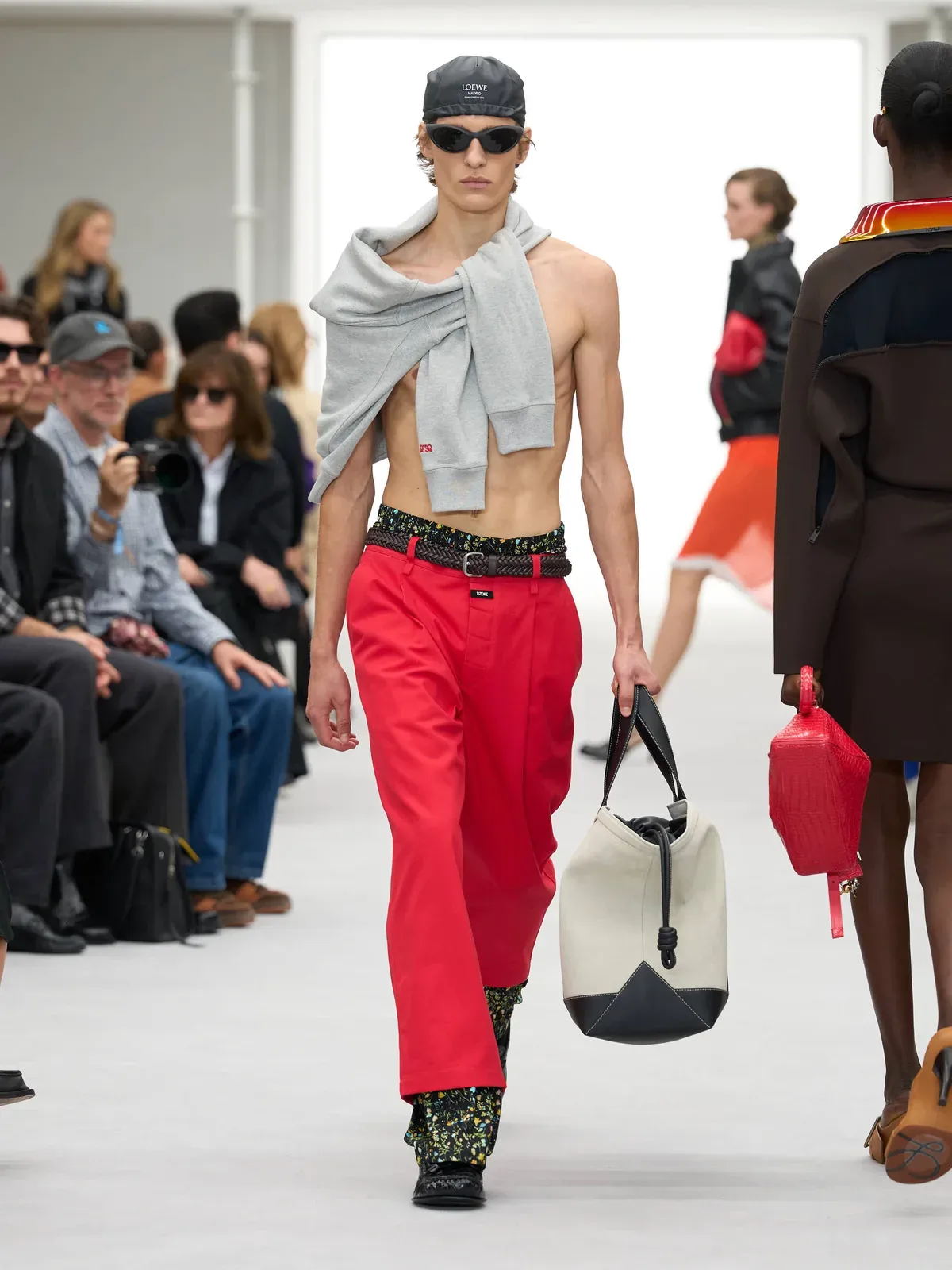 metal-loewe-ss27-10