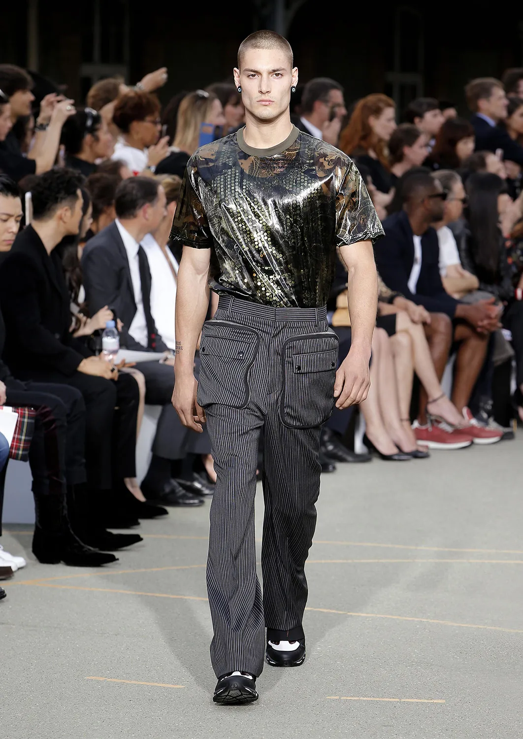 Givenchy S S17 Metalmagazine 5