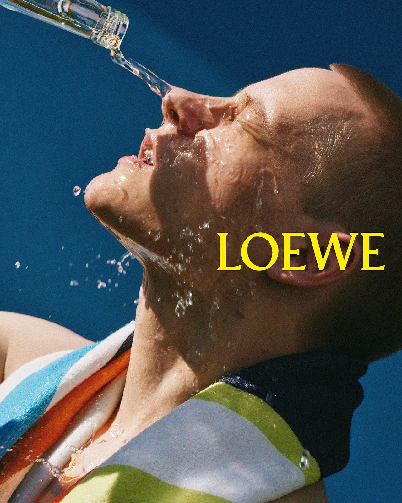 LOEWE_SS26_WW_SHOW_TEASER_LEWIS_GRIBBEN_sRGB_CROPPED_21_4x5