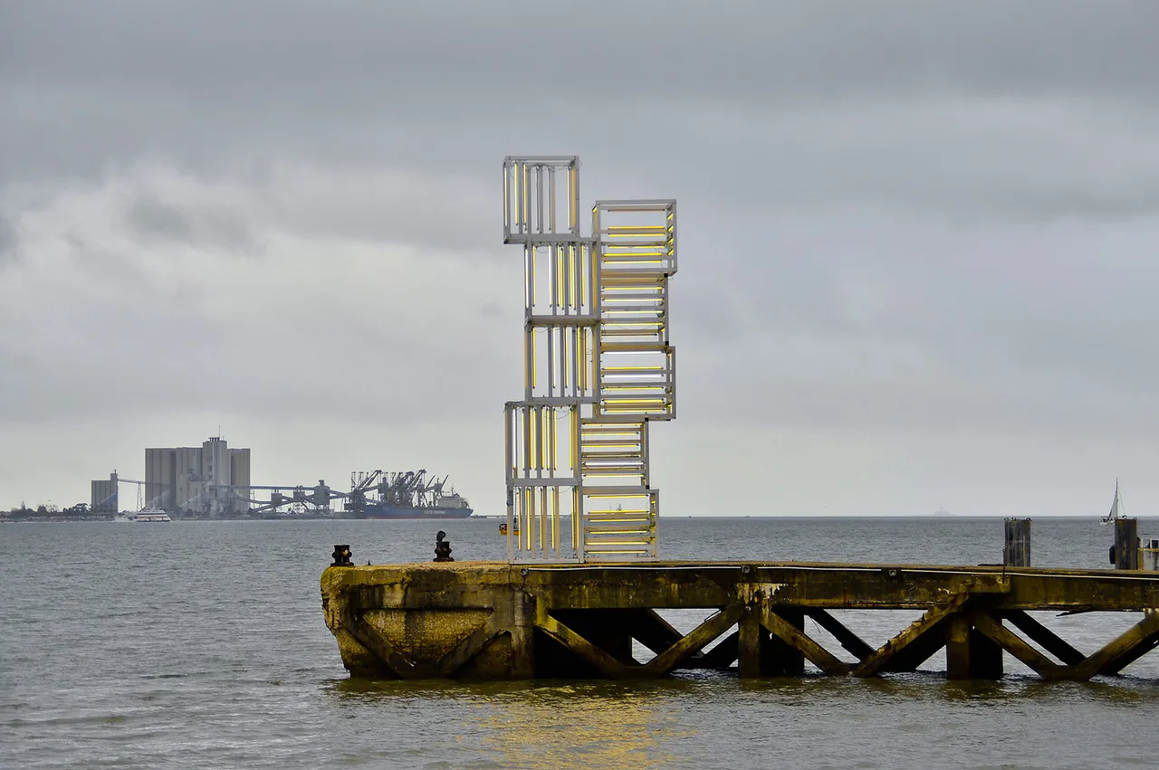 Metal Carsten Hoeller Low7