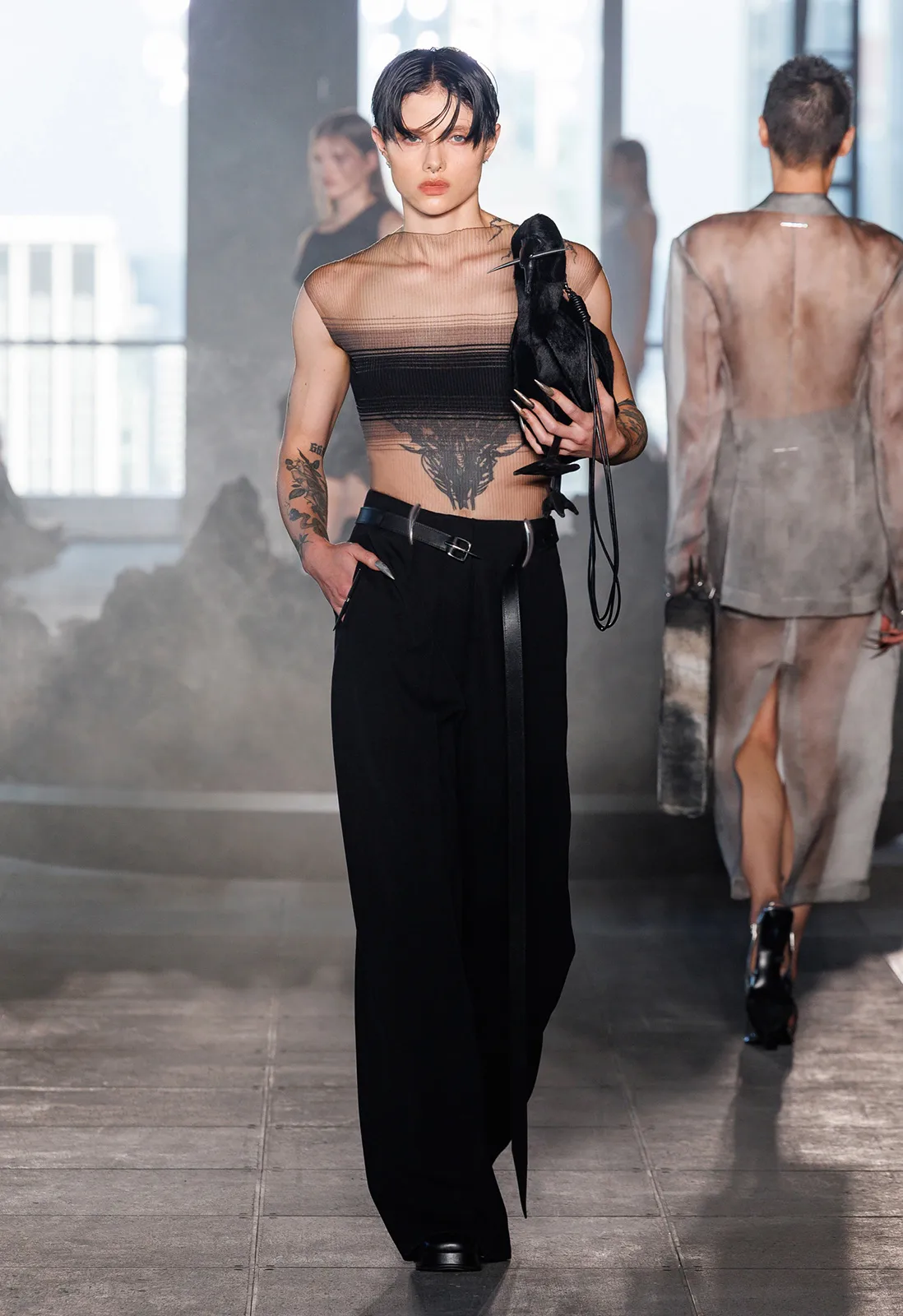 Runway-Lookbook-High-Res_Page_18