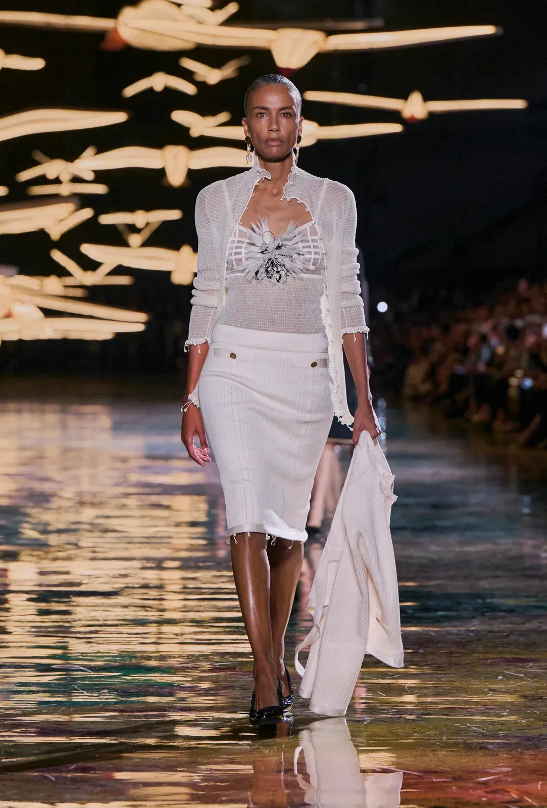 metal-chanel-ss27-14