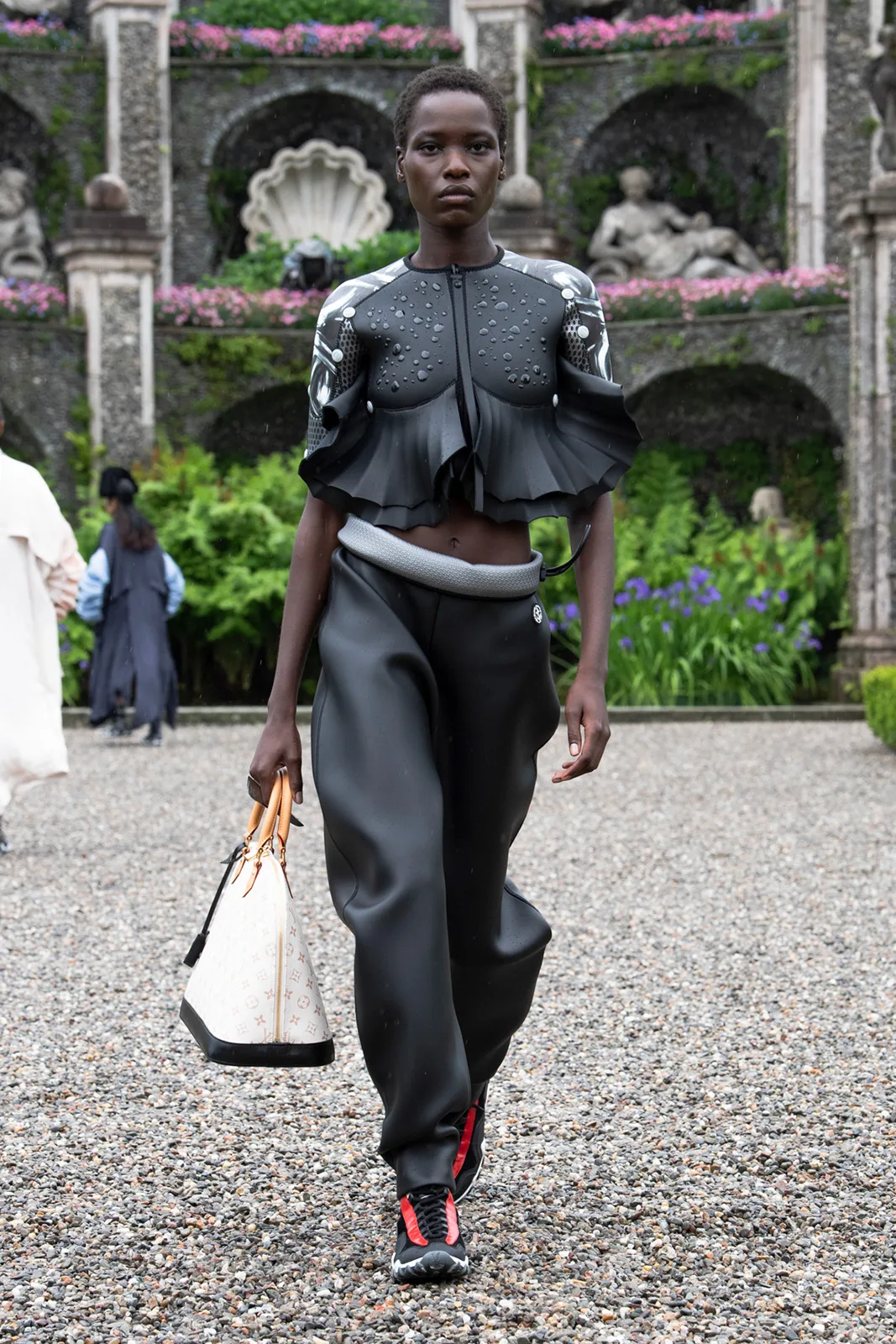 Louis Vuitton Cruise 2024 3