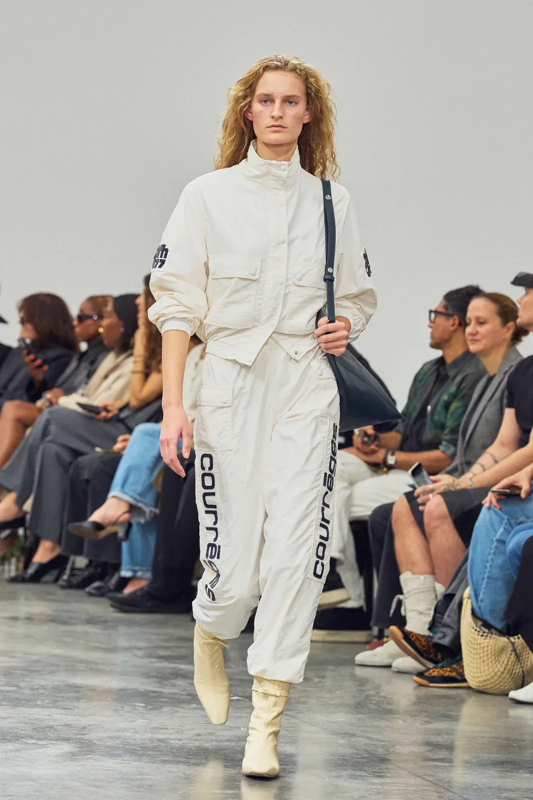 metal-courreges-34.webp