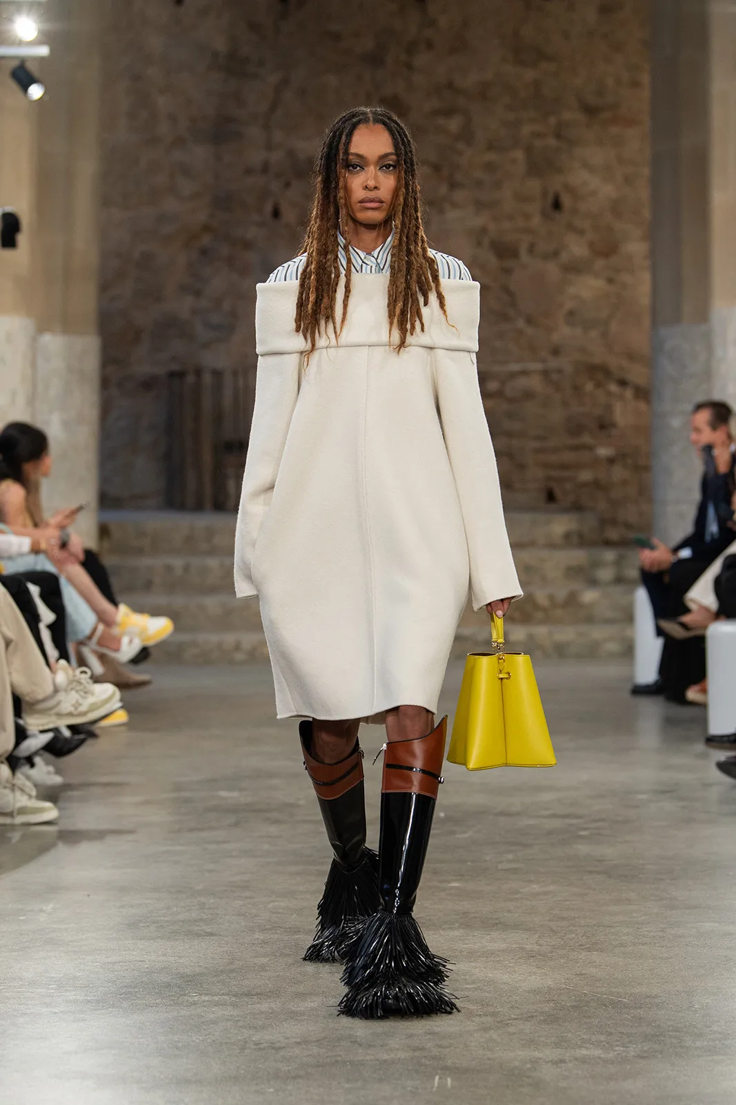 Louis-Vuitton_CR25_38