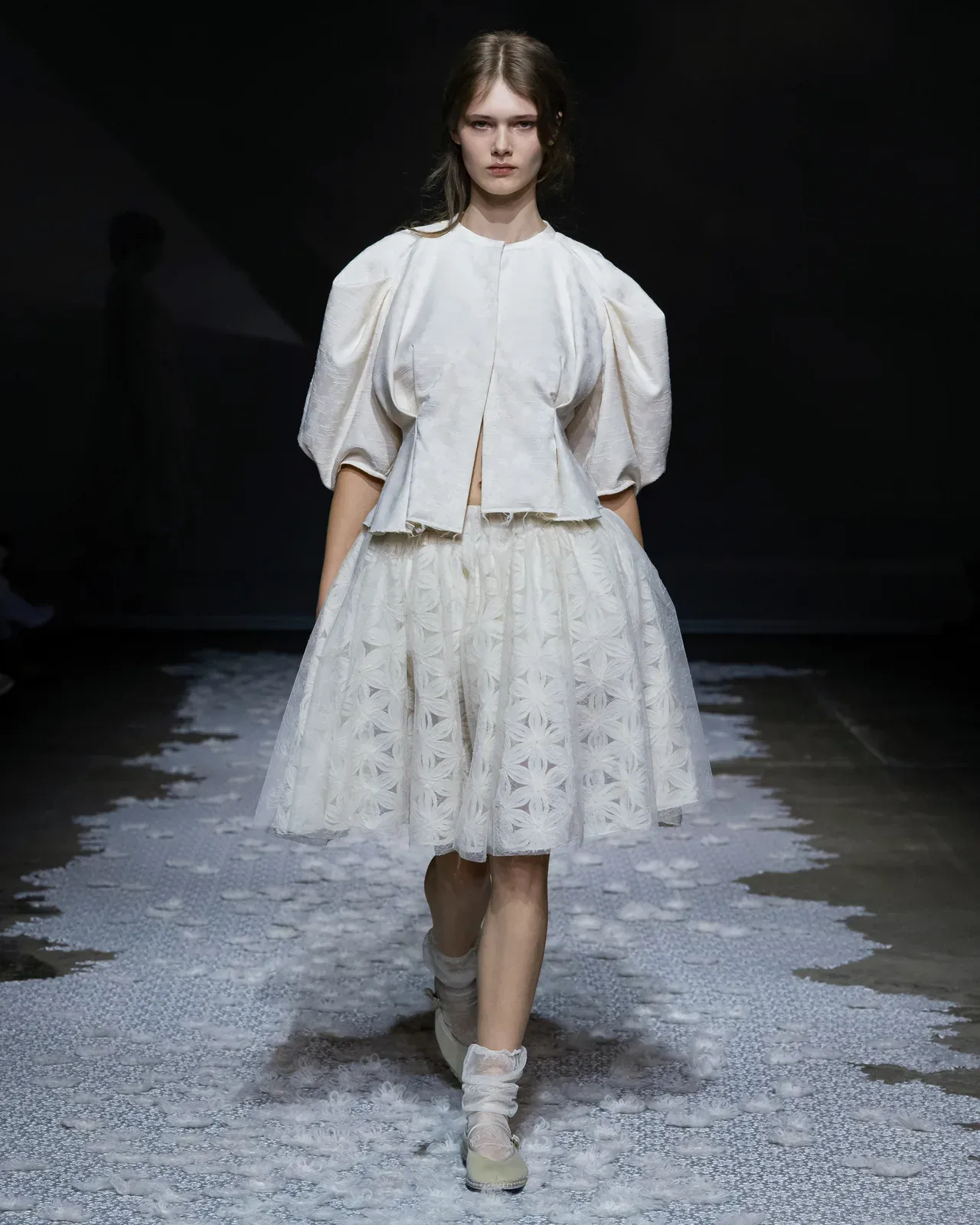 metal-london-fashion-week-ss27-pauline-dujancourt-10