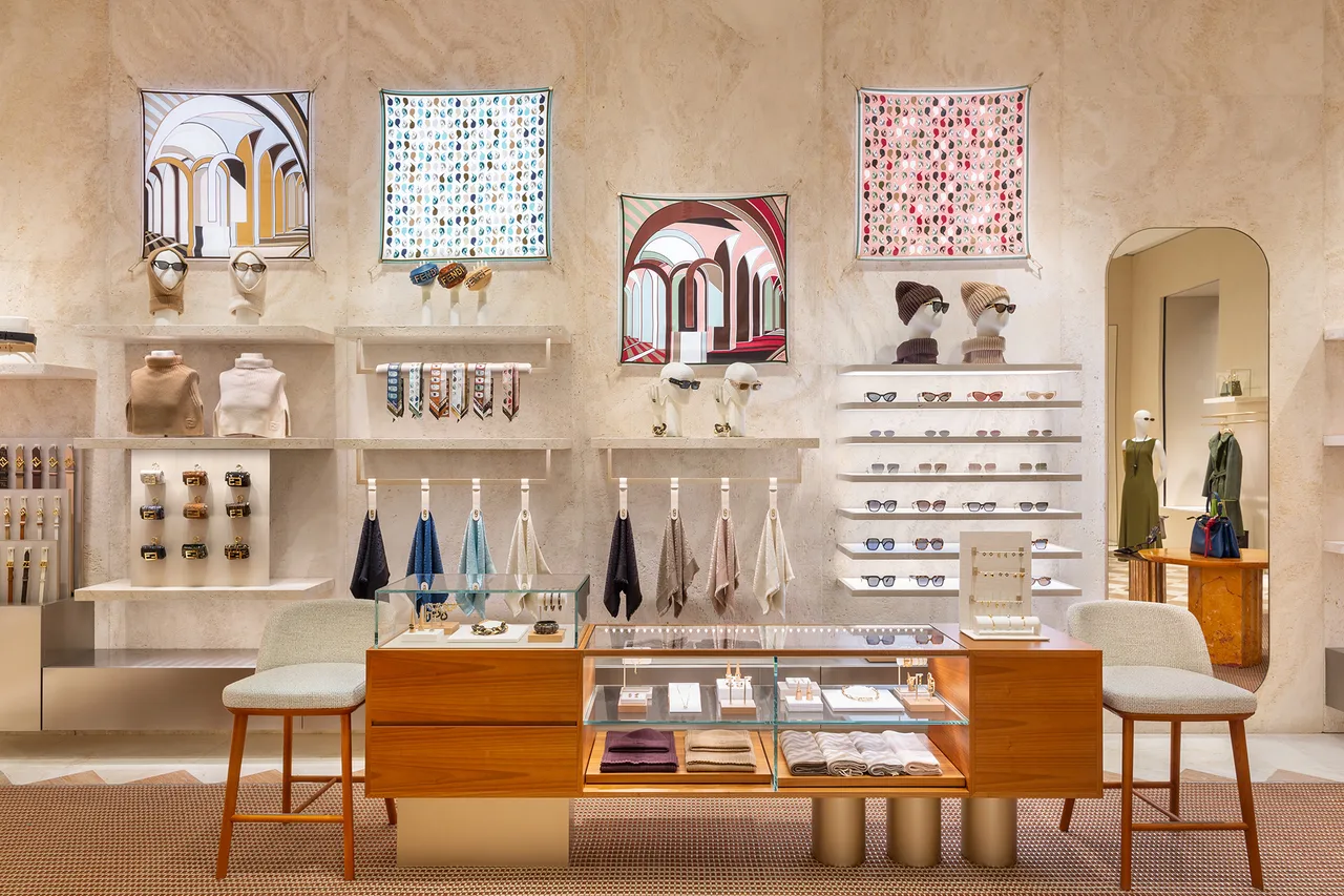 FENDI_Madrid-Ortega-Boutique-@SRivoltella-(30)
