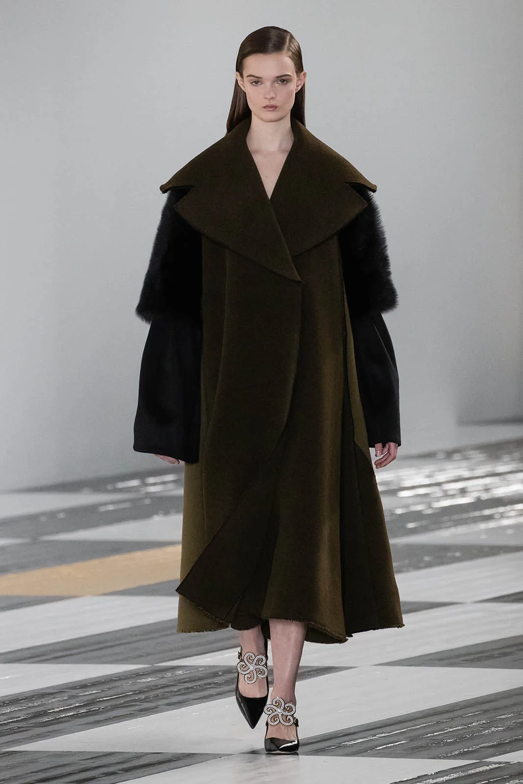 Loewe F W 2020 Metalmagazine 11
