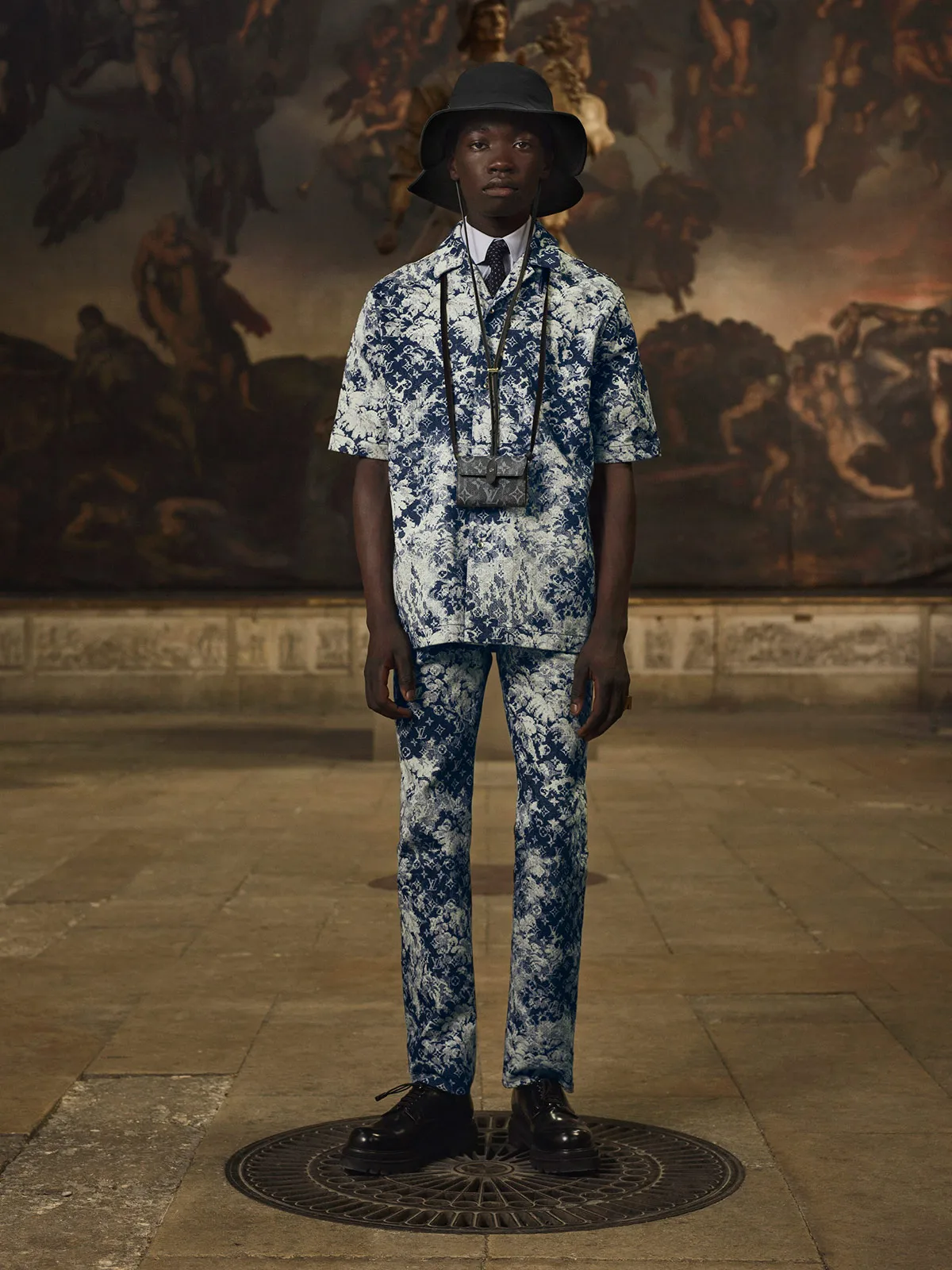 Lv Precoll S S21   Look 9