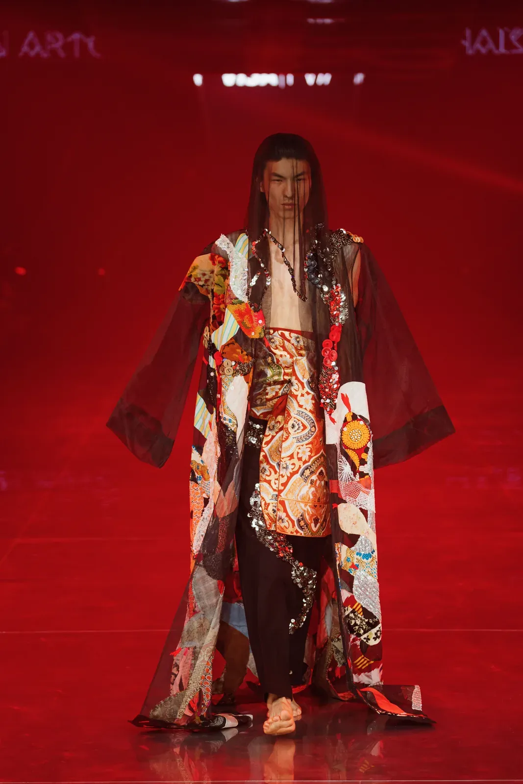 metal-visa-fashion-week-almaty-pre-fall-2026-maison-artc-08