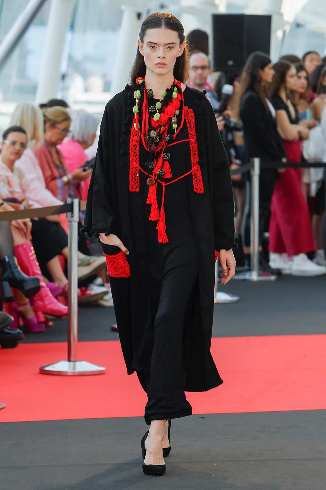 Fashion United for Peace Larysa Korotenco 001