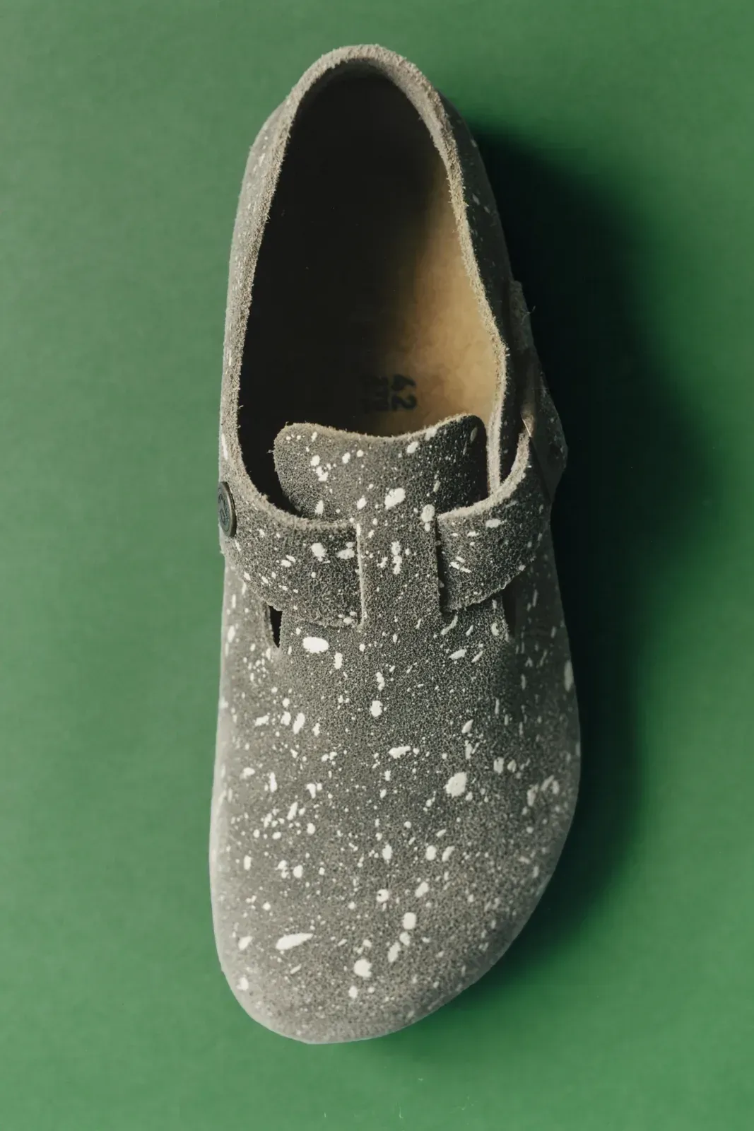 metal-birkenstock-song-for-the-mute-35