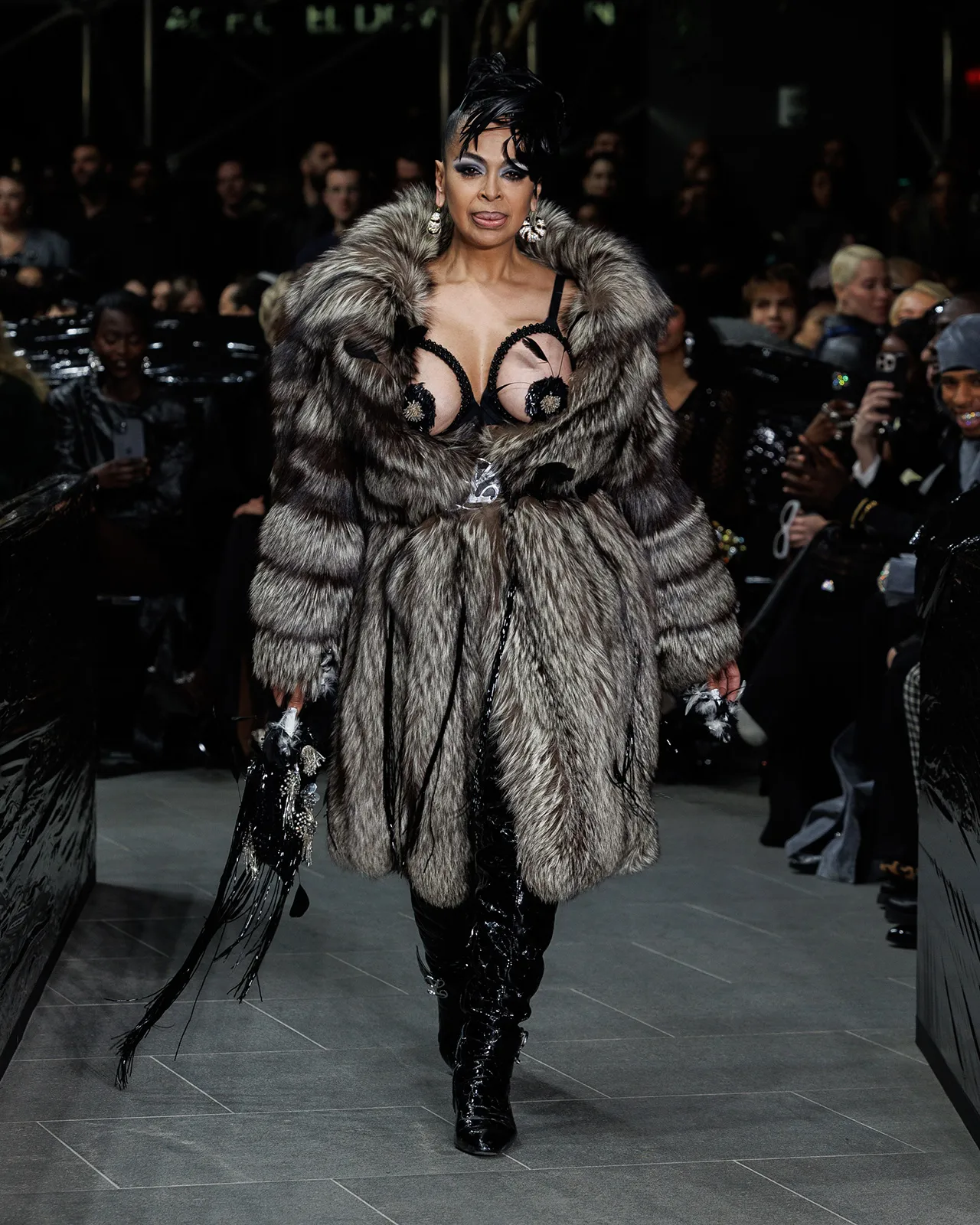 LUAR_AW25_IK_LOOK_031.jpg