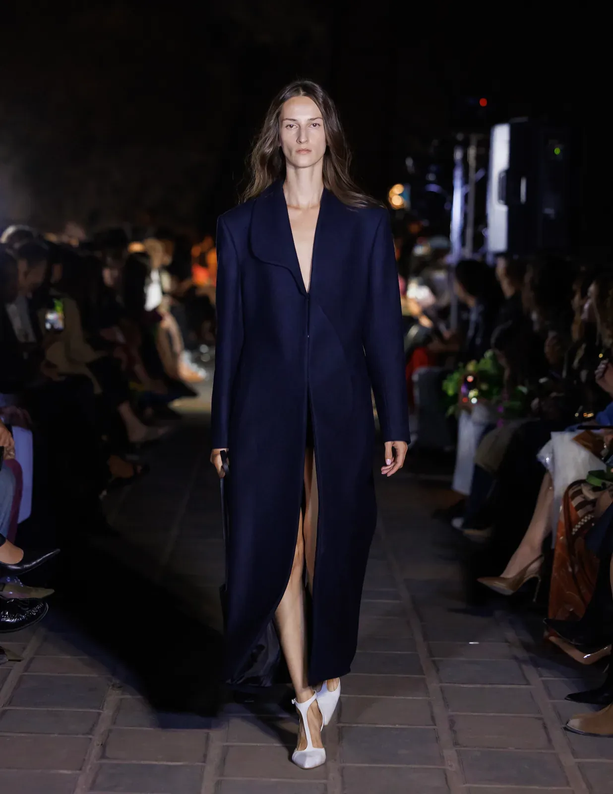 metal-yerevan-fashion-week-2026-soncess-04