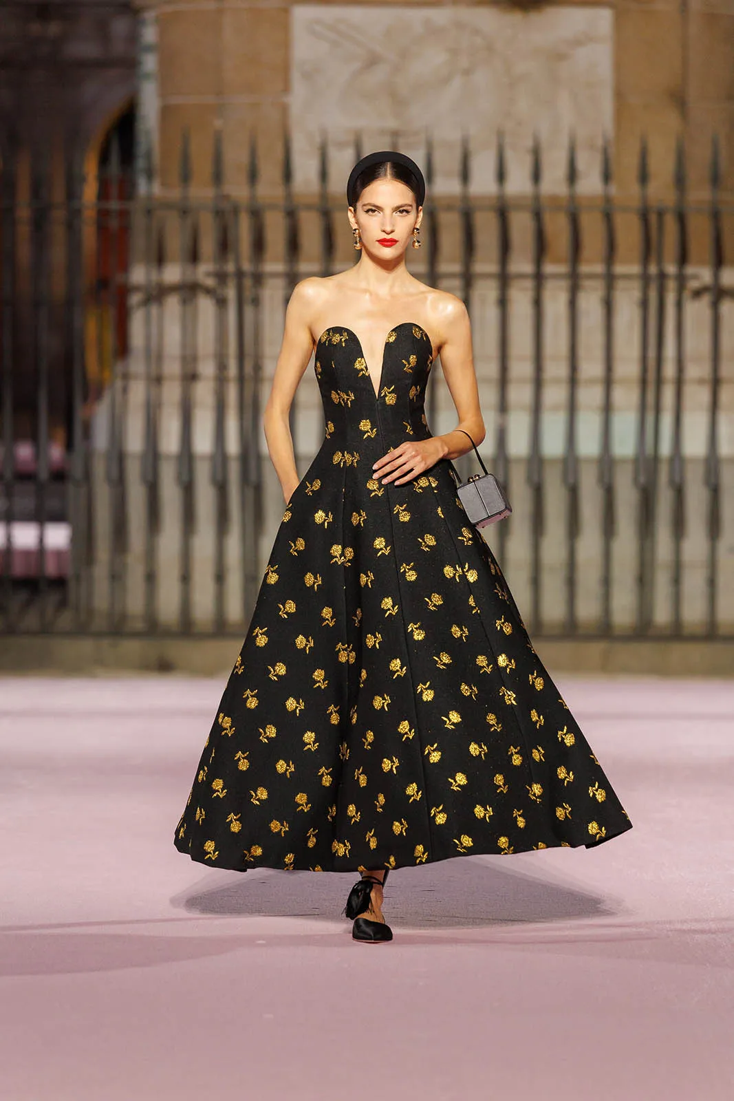 Carolina-Herrera_SS_2026_15