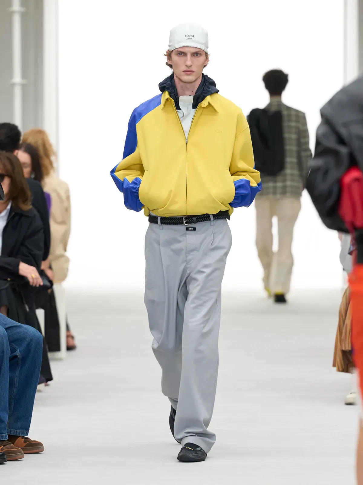 metal-loewe-ss27-14