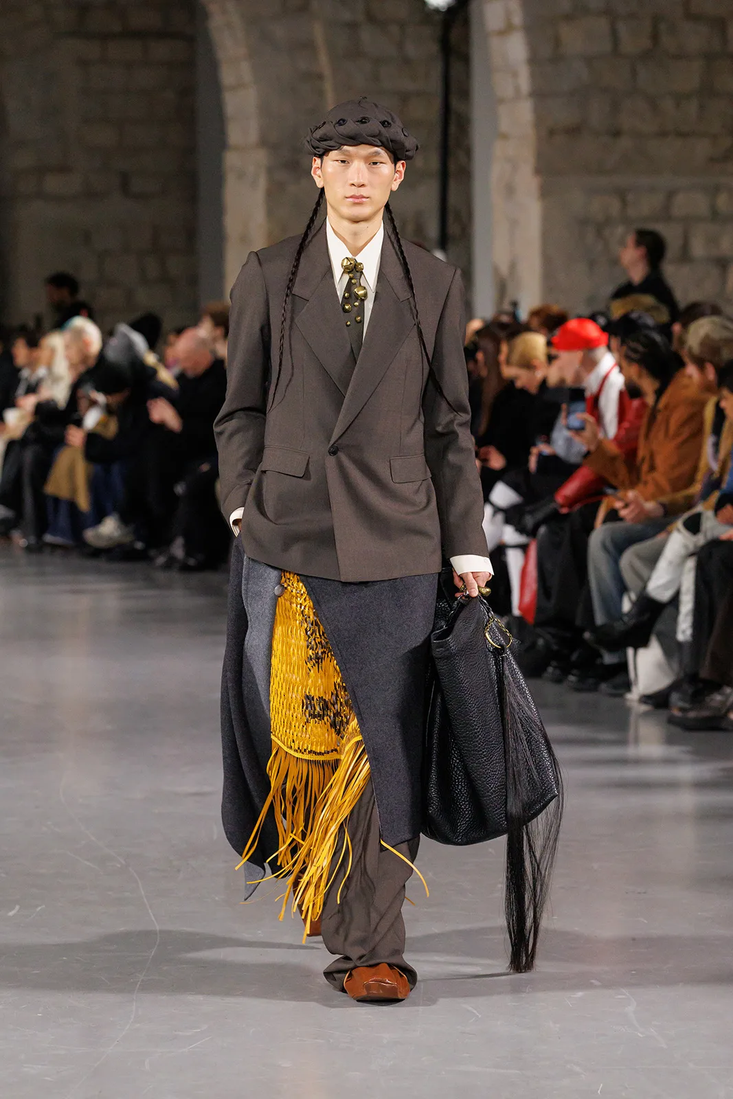 seansuen_sean-suen-aw25-runway_2025-1